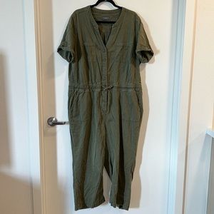 Torrid Olive Lightweight Twill Jumpsuit Sz 2X / 18-20